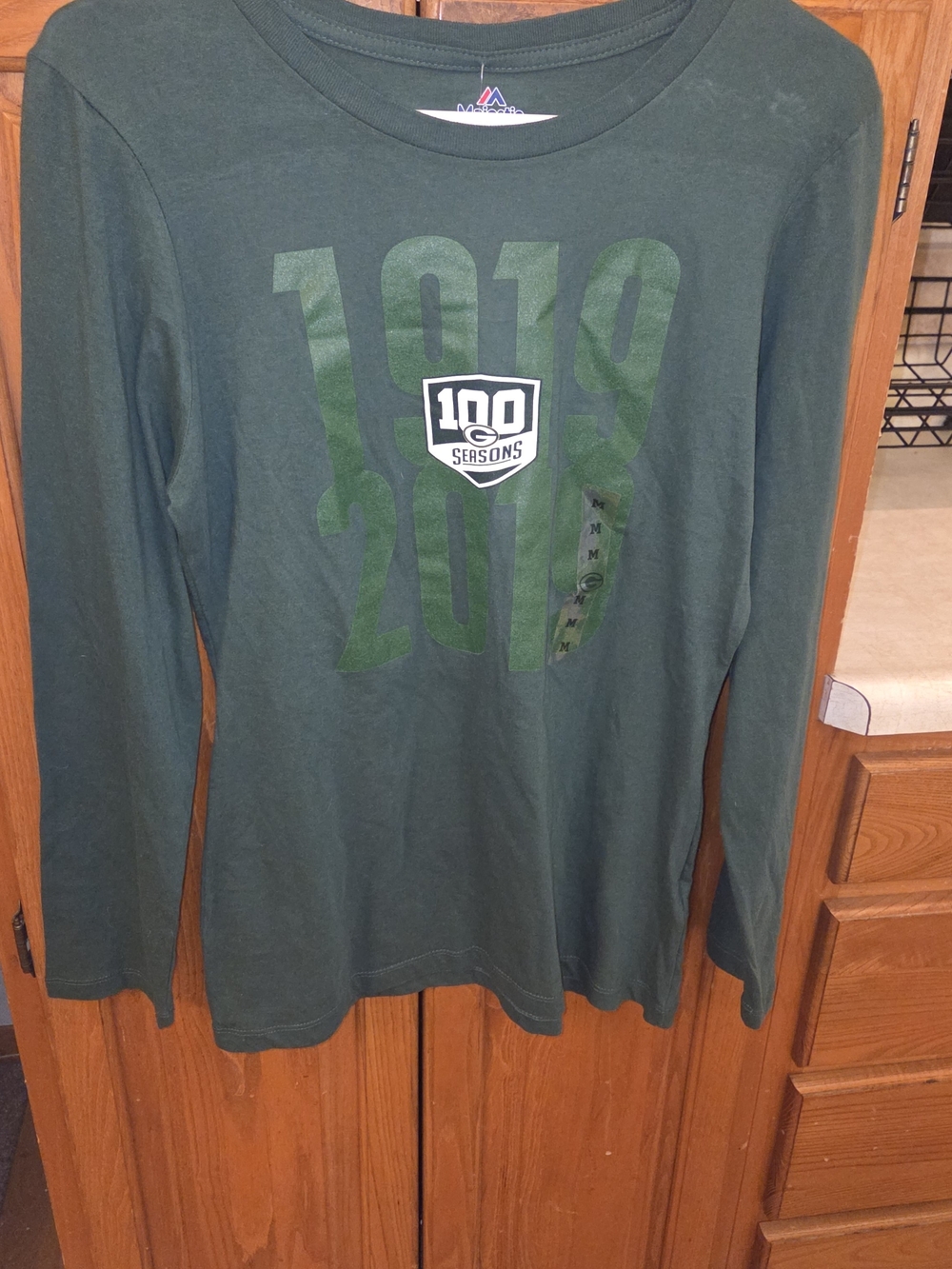 NFL Green Bay Packers Long Sleeve Shirt women's size medium - new with tags